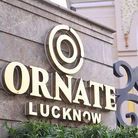 Ornate Lucknow Hotell Eksteriør bilde