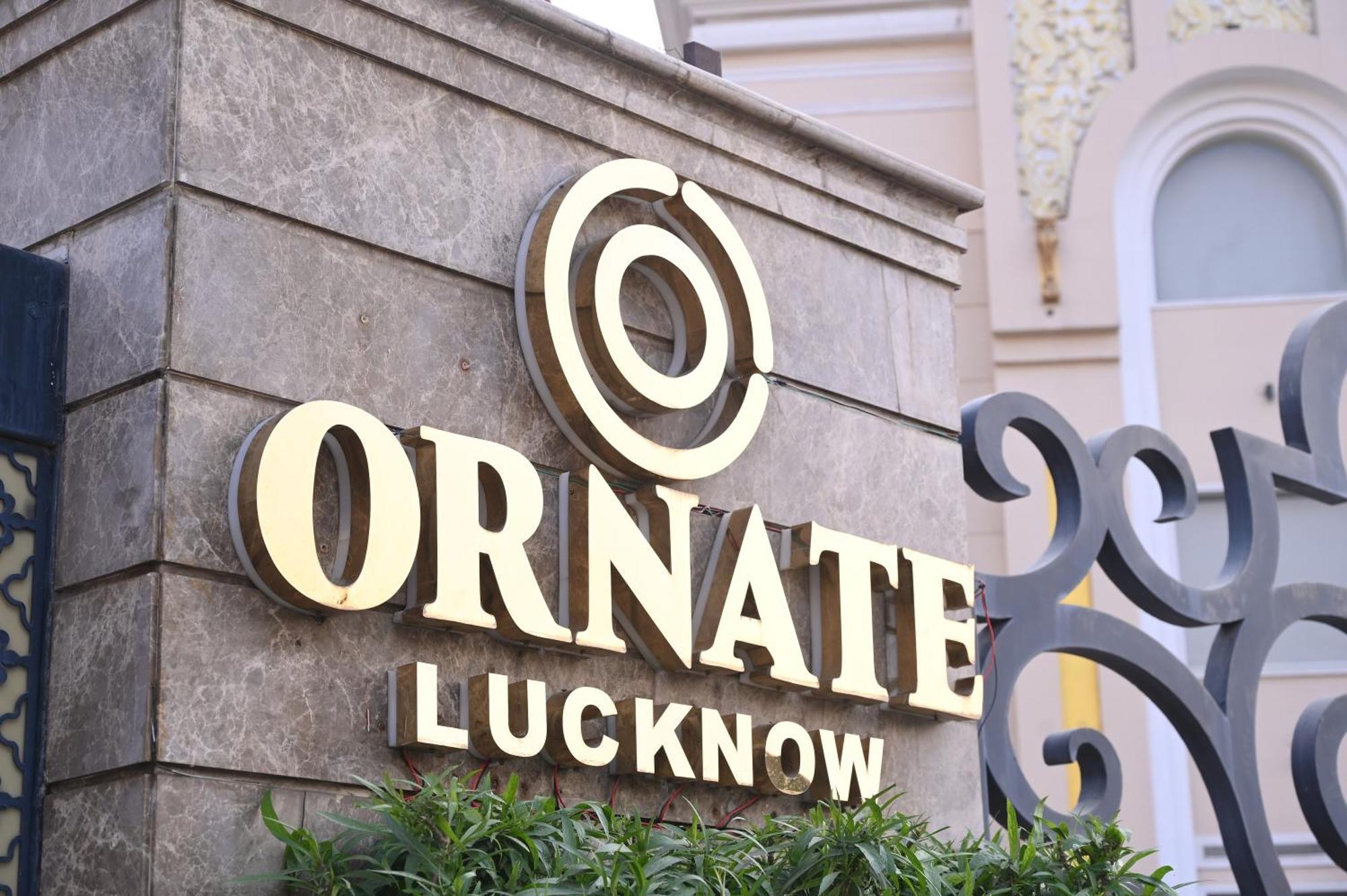Ornate Lucknow Hotell Eksteriør bilde